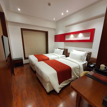 Hotel MBC Citadel Nashik Exterior foto