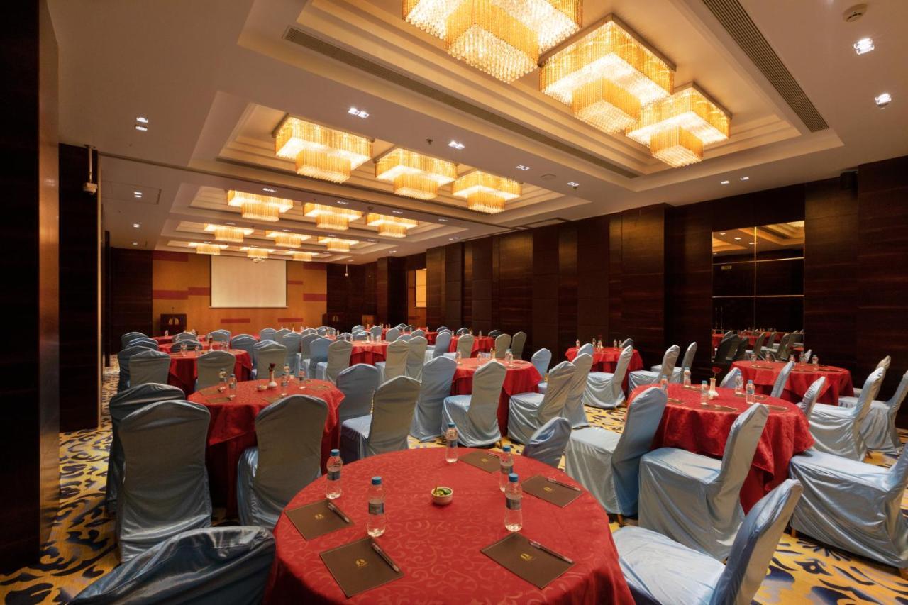 Hotel MBC Citadel Nashik Exterior foto