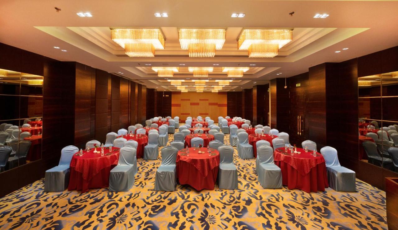 Hotel MBC Citadel Nashik Exterior foto